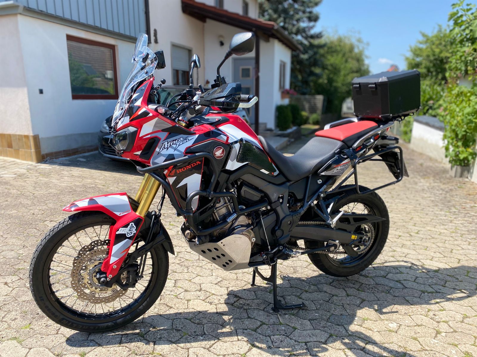 CRF 1000 A Spezial Design ... Ready for Worldtour ?! - Marktplatz ...